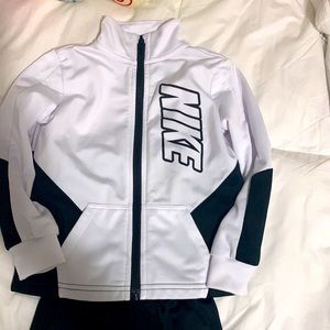 Nike, size 3T